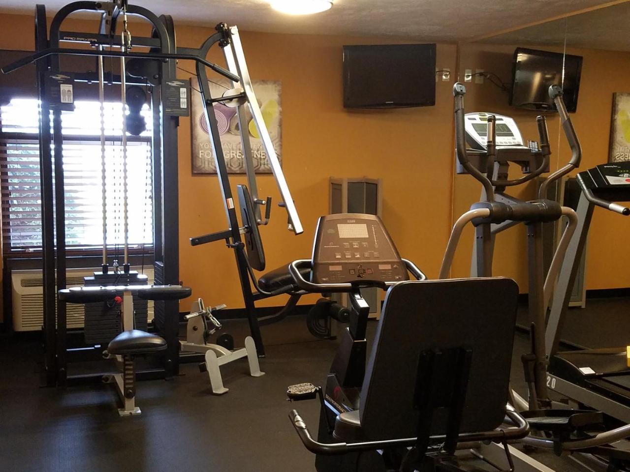 Best Western Martinsville Inn Екстер'єр фото